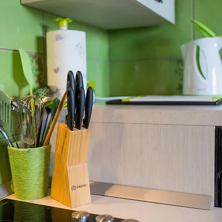 Mande Apartment Brist